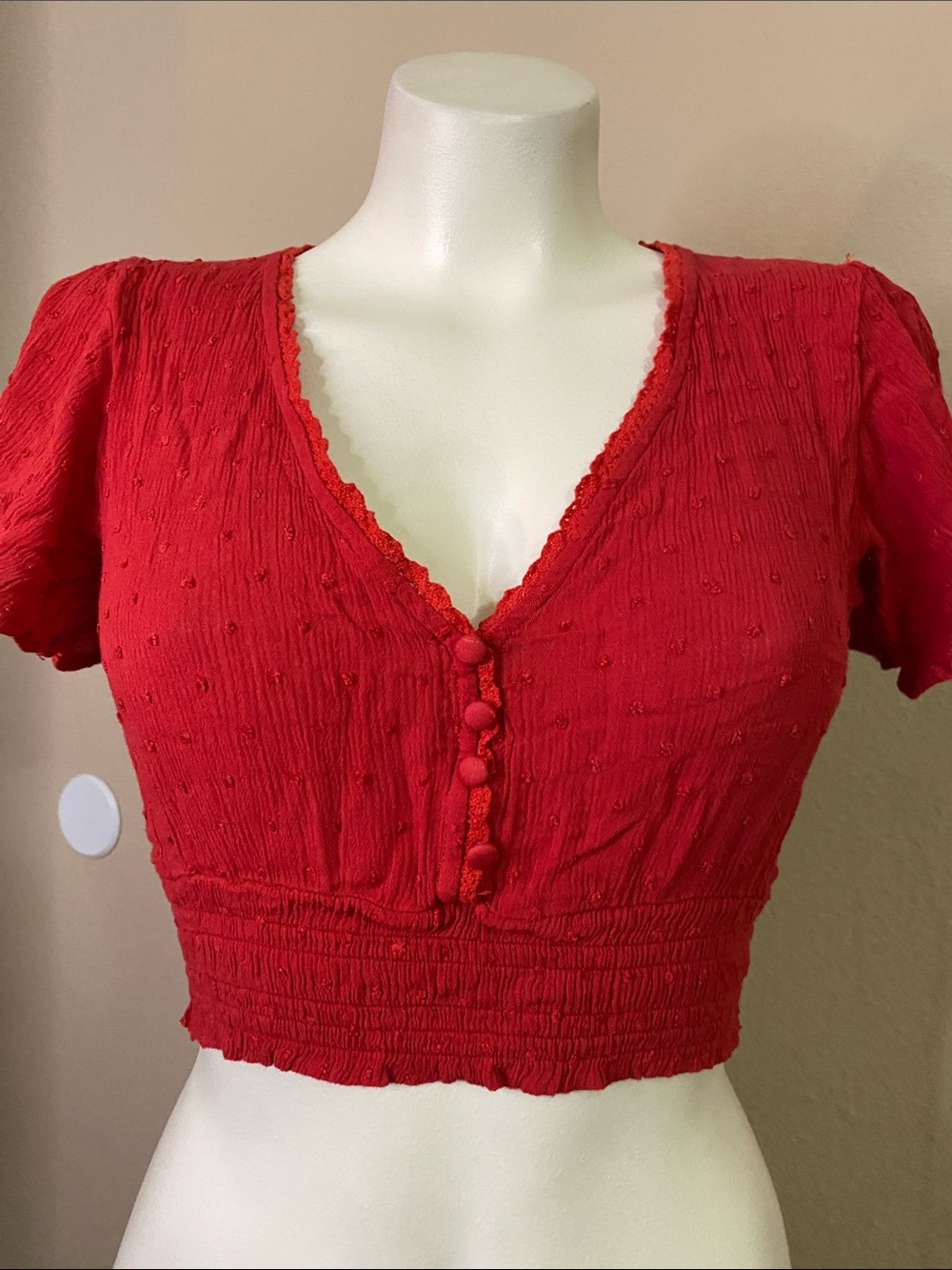 HYFVE Red Crinkle rayon textured crop top wrap boho Blouse M ❤️❤️